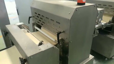 Китай 2 - Оборудование создателя пиццы 4 строк промышленное с подгонянным диаметром завод